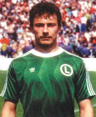 Stołecznej legii nie zostawił na urzędującym. WOJCIECH KOWALCZYK | Polo ralph lauren, Mens tops, Polo shirt