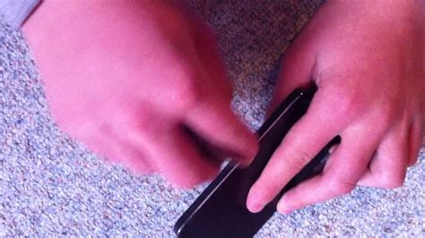 Enlever les rayures de son iPhone - Iphone cabossé astuce - YouTube