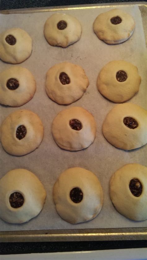 Maybe you would like to learn more about one of these? Raisin-Filled Cookies, authentic old Brethren recipe, perfect
