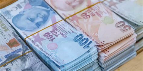 Hazine Bakanlığı milyar lira borçlandı
