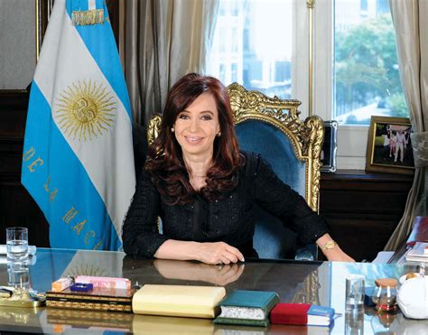 Galería de fotos de néstor, cristina y una vida de militancia política. Cristina Fernandez de Kirchner | Biography & Facts ...