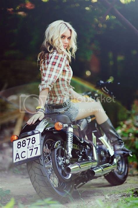Girls On Motorcycles Pics And Comments Page 74 Triumph Forum Triumph Rat Motorcycle Forums