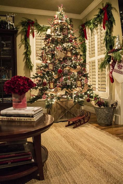 20 Amazing Christmas Tree Decoration Ideas And Tutorials 2023