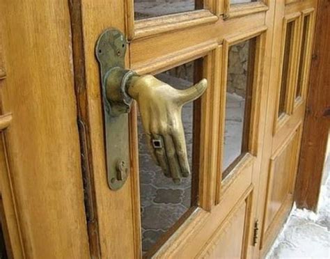 Namun tentu harga berbanding kualitas dan estetika. Yuk Intip Model Handle Pintu Terunik Ini! - Harga ...