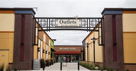 Outlets of Des Moines closed until noon Thursday due to extreme Iowa cold