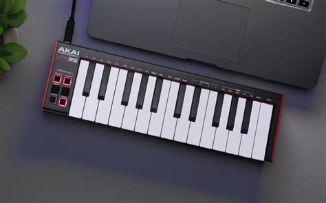 Купить Midi клавиатуру и контроллер Akai Pro Lpk25mk2 в Москве цена