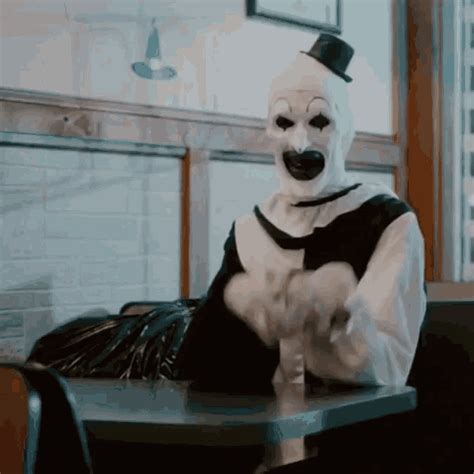 Art The Clown Terrifier GIF – Art The Clown Terrifier Halloween – find