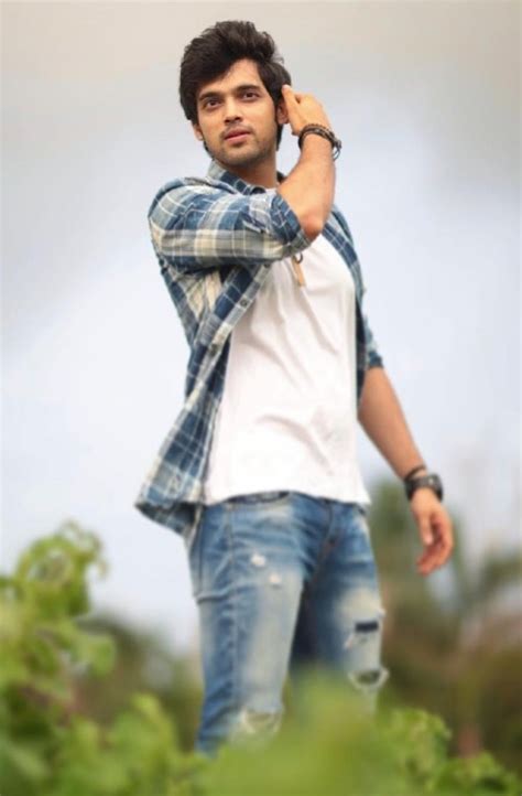 Take Lessons From The Hot Parth Samthaan To Style Your Denim Look Like