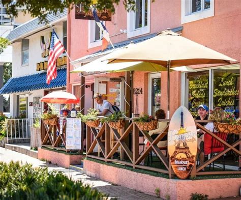 Best Outdoor Restaurants On The Island Tropical Breeze Resort And Hotel