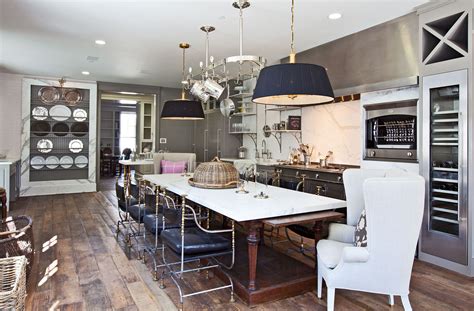 You can also look through mandeville, la photos to find a room you like, then contact the design firm who designed it. Exquisite Traditional Home In Los Angeles | iDesignArch ...