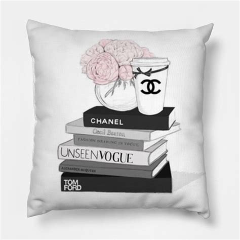 Chanel is above all a style. Cuscini Chanel - Cuscino Coco Chanel Quote Moda Svanisce ...