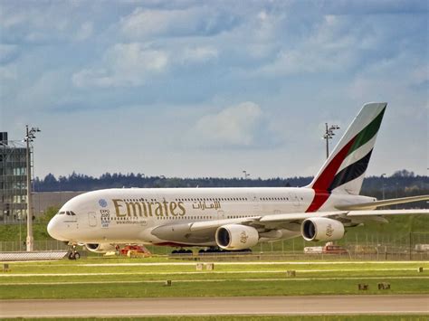 Barcelona to dubai and then dubai to auckland with a stop at sydney. Emirates And Airbus Discuss New A380 Superjumbo Order ...