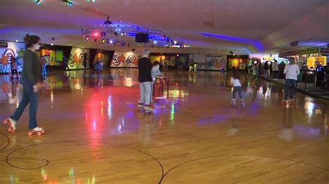 Popular Massachusetts Roller Rink Welcomes Back Customers As Capacity