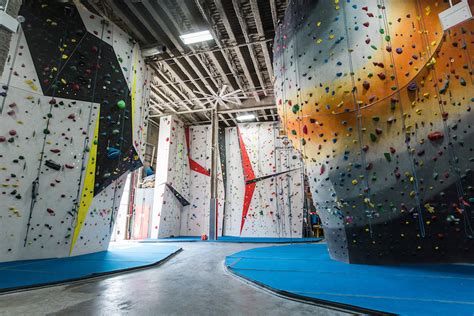 See more ideas about rock climbing, indoor rock climbing, climbing. A MASSIVE New Indoor Rock Climbing Gym is Coming to Center ...