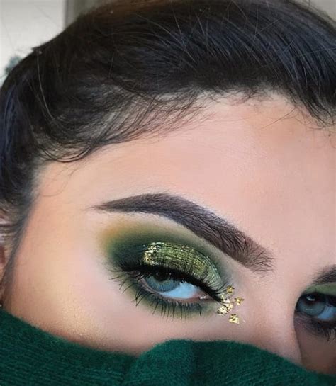 Green Eyeshadow Looks That Ll Work On Any Skin Tone Sheideas