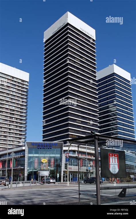 High Rise Buildings At Mundsburg In Hamburg Stock Photo Alamy