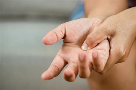 Artrose Is Een Veelvoorkomende Oorzaak Van Handgewrichtspijn Bij