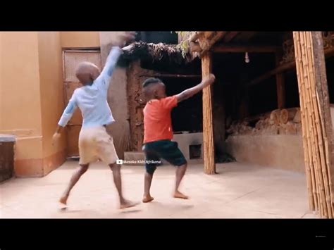 El Baile Viral Creado Por Unos Niños Africanos Que Está Recorriendo El