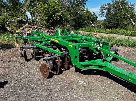 Ag Equipment Auction Ring 1 Mn Auctions