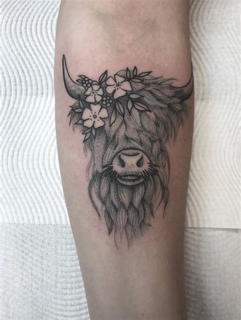 Highland Cow Line Tattoo Artofit