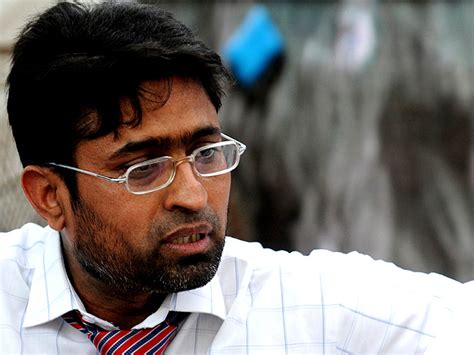 He has published many articles on different websites. WSH promoting hockey: Shahbaz Ahmed - Newspaper - DAWN.COM