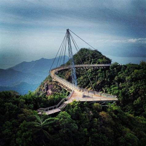 .island, langkawi cable car, also called skycab provides an aerial connect from the oriental village at teluk burau to the peak of gunung machinchang which is the cable car picks the visitors from the oriental village in the upper northwest of the island, near pantai kok and travels all the way to the peak. Langkawi Sky Bridge, Taman Sri Langkawi, Malaysia - Take ...