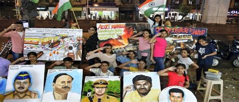 Mumbai Tributes Paid On 14th Anniversary Of 2611 Terror Attacks