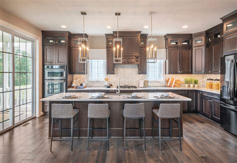 Toll Brothers Kitchen Elegance Package | Dandk Organizer