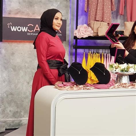 Melayu Putih Gebu | Awek Comil