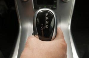 Berikut adalah susunan gear untuk gearbox auto: Lakukan 5 Tabiat Ini Jika Mahu Gear Automatik Anda Rosak