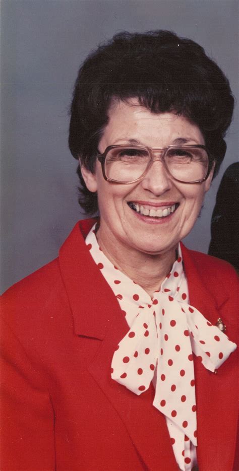 Helen I. Mowrey – Brown Funeral Homes