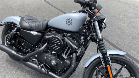 2020 Harley Davidson Iron 883 In Barracuda Silver Denim Youtube