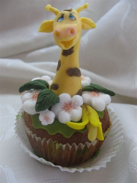 Giraffe Giraffe Birthday Cakes Giraffe Cakes Cupcake Cake Designs