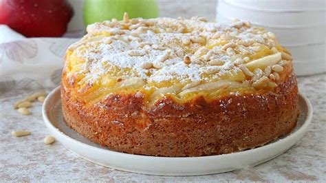 GÂTEAU DE POMMES DE GRAND-MÈRE à la crème pâtissière