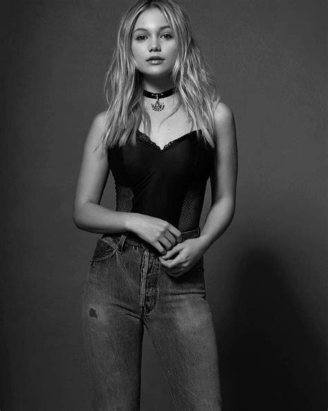 Pin By Vendemijam On I C O N S Olivia Holt Holt Hottest Young Actresses