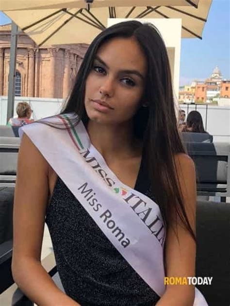 Nicole Ceretta Eletta Miss Roma 2018 Ecco Chi è La Reginetta Della