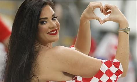 ملكة جمال كرواتيا إيفانا نول تظهر في الملاعب من جديد صور موقع القصة