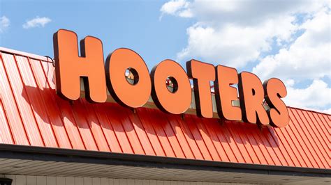 Restaurants Like Hooters Clearance Discounts Save 54 Jlcatj Gob Mx