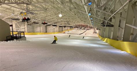 The Worlds Longest Indoor Ski Slope Is Coming To Dubai