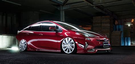 2016 Toyota Prius Tuned By Wald Looks Decent Autoevolution