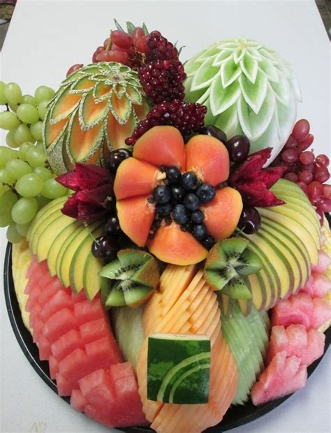 Pin By Alice L On Recetas Fruit Platter Fruit Carving Fruit Recipes