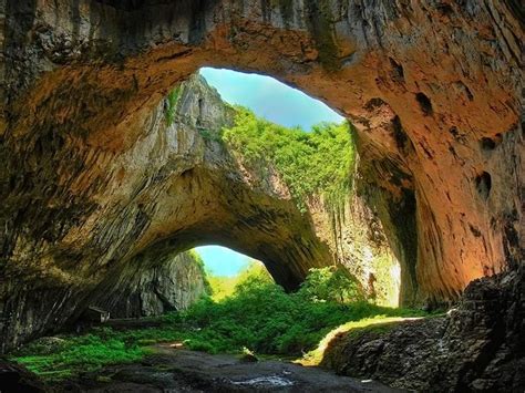 52 Breathtaking Caves From Around The World