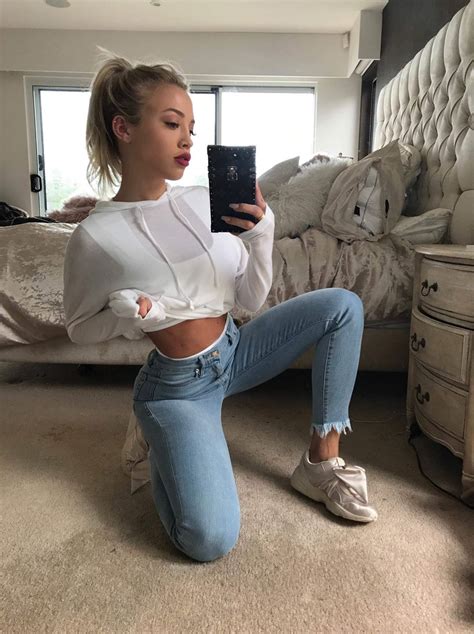 The Rise Of Australias Fitness Influencer Tammy Hembrow Huffpost