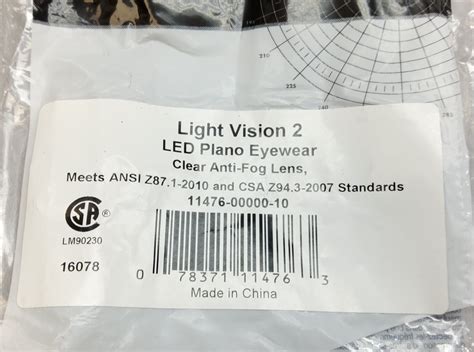 clear anti fog 3m light vision 2 led plano safety glasses
