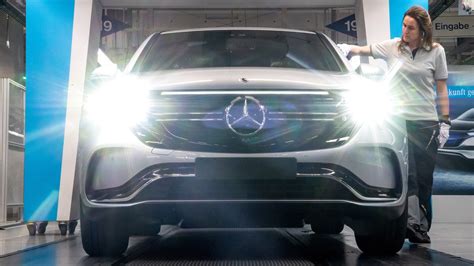 Mercedes schickt bis zu 9 000 Bremer Beschäftigte wieder in Kurzarbeit