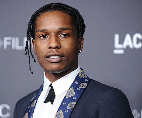 Rakim is a member of the hip hop collective asap mob, from which he adopted his moniker. ASAP Rocky Biography - Facts, Childhood, Family Life ...