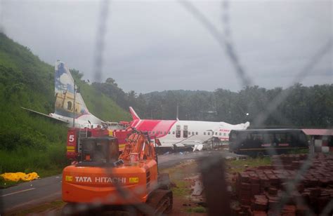 Survivors Of Deadly India Crash Say Plane Swayed Violently Wztv