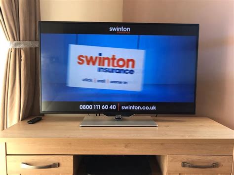 Luxor 42” 3d Smart Tv In Paisley Renfrewshire Gumtree