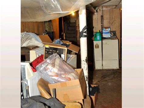 Cleveland Kidnapping Survivors Describe Rooms In Ariel Castros Home