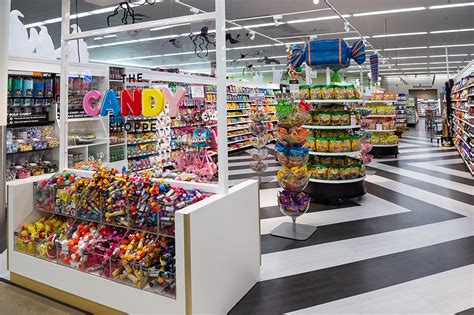 Applications are no longer accepted. Lawrence Hy-Vee Remodel
